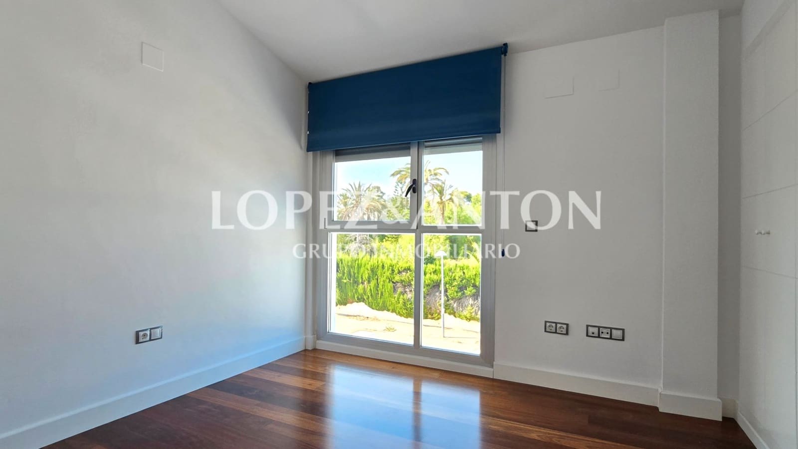 6 soveværelse Villa til salg i Paterna med swimmingpool garage - € 1.000.000 (Ref: 9164045)