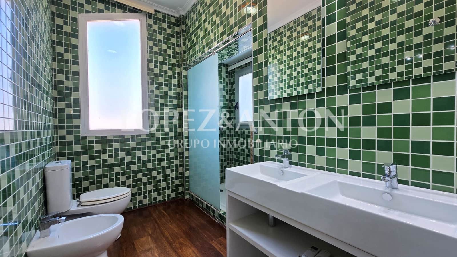 6 soveværelse Villa til salg i Paterna med swimmingpool garage - € 1.000.000 (Ref: 9164045)