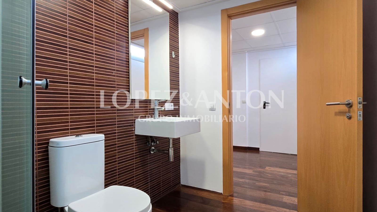 6 soveværelse Villa til salg i Paterna med swimmingpool garage - € 1.000.000 (Ref: 9164045)