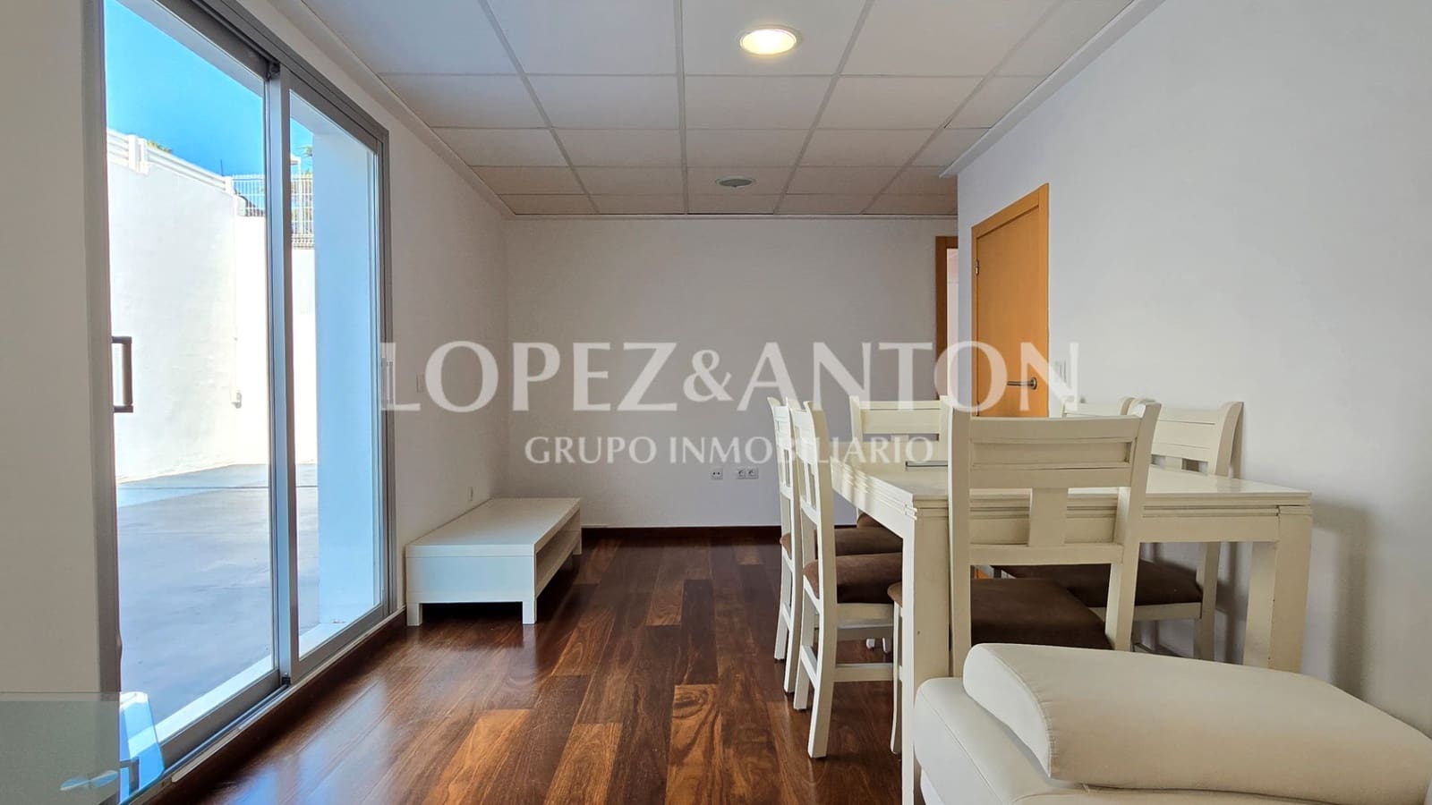 6 soveværelse Villa til salg i Paterna med swimmingpool garage - € 1.000.000 (Ref: 9164045)