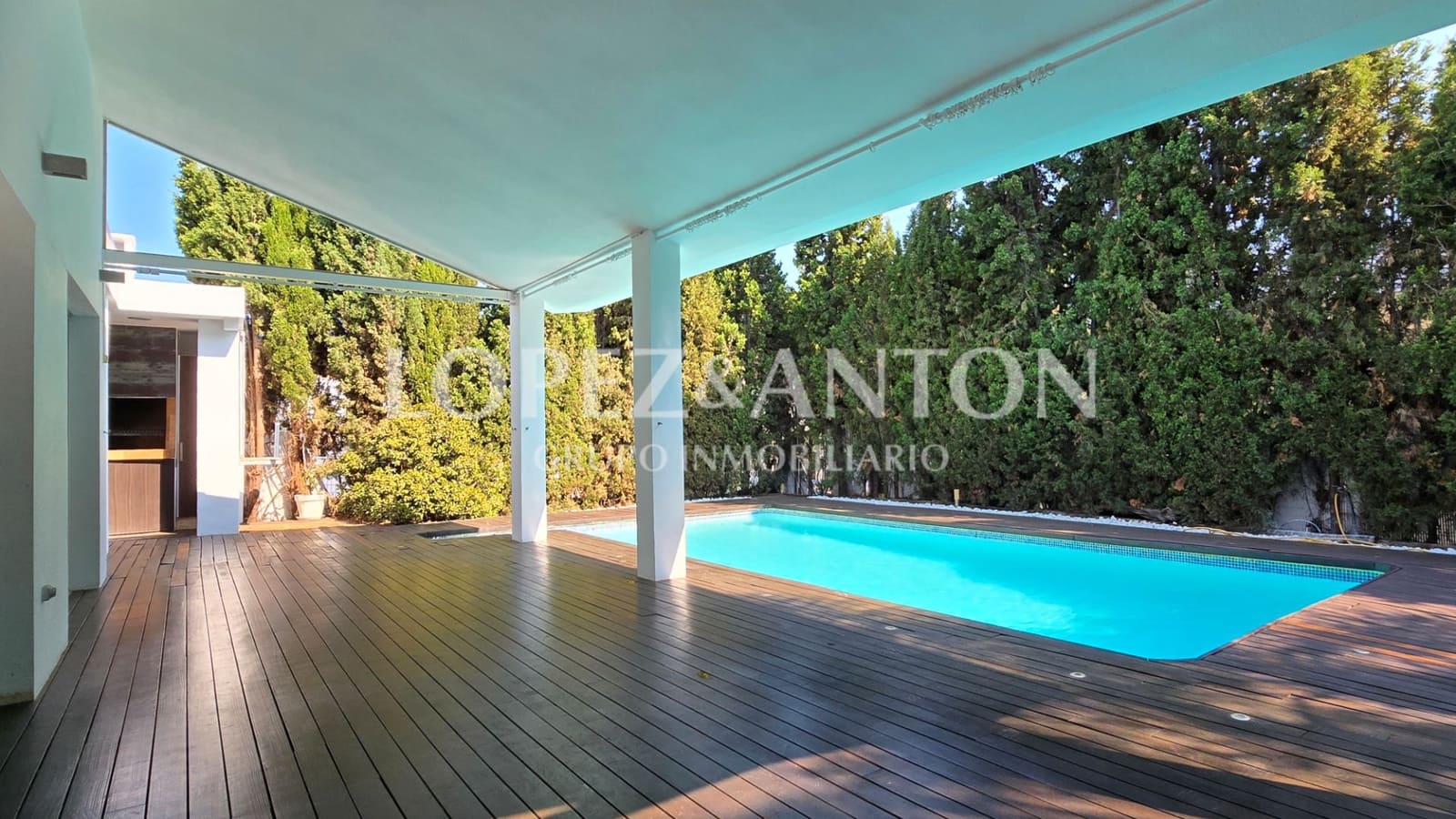 6 soveværelse Villa til salg i Paterna med swimmingpool garage - € 1.000.000 (Ref: 9164045)