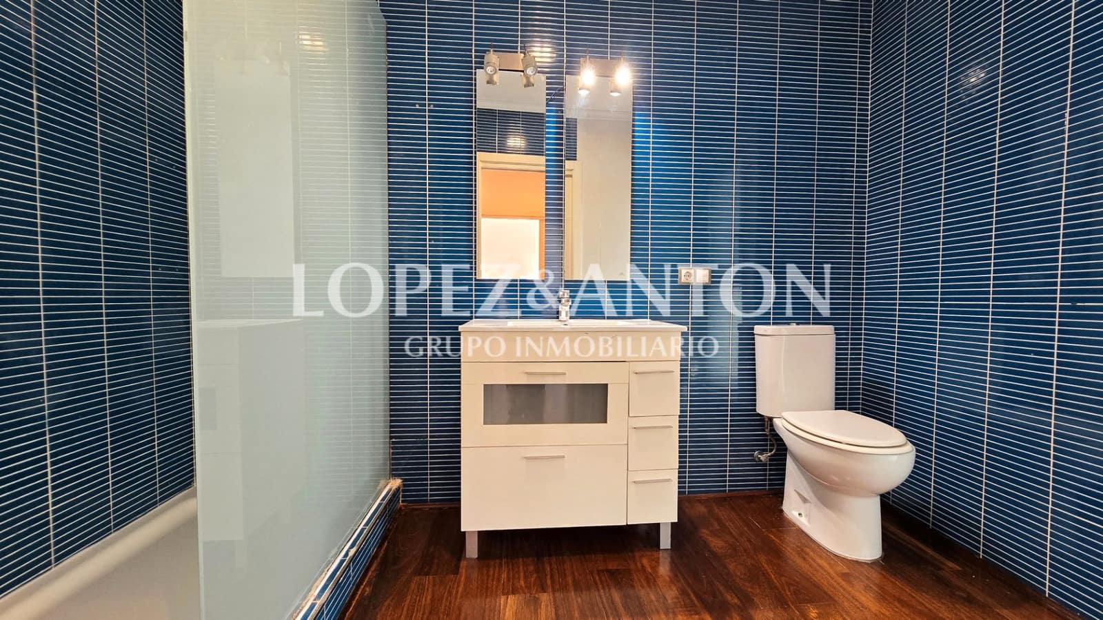 6 soveværelse Villa til salg i Paterna med swimmingpool garage - € 1.000.000 (Ref: 9164045)