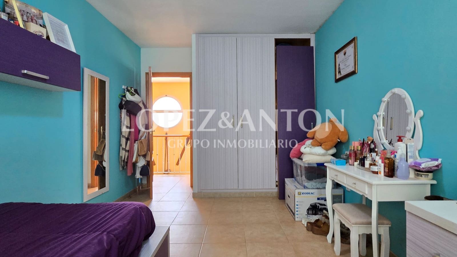 5 soveværelse Villa til salg i L'Eliana med swimmingpool garage - € 590.000 (Ref: 9187886)