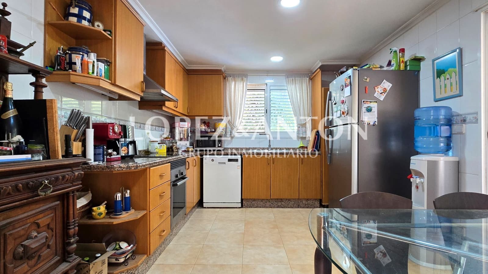 5 soveværelse Villa til salg i L'Eliana med swimmingpool garage - € 590.000 (Ref: 9187886)