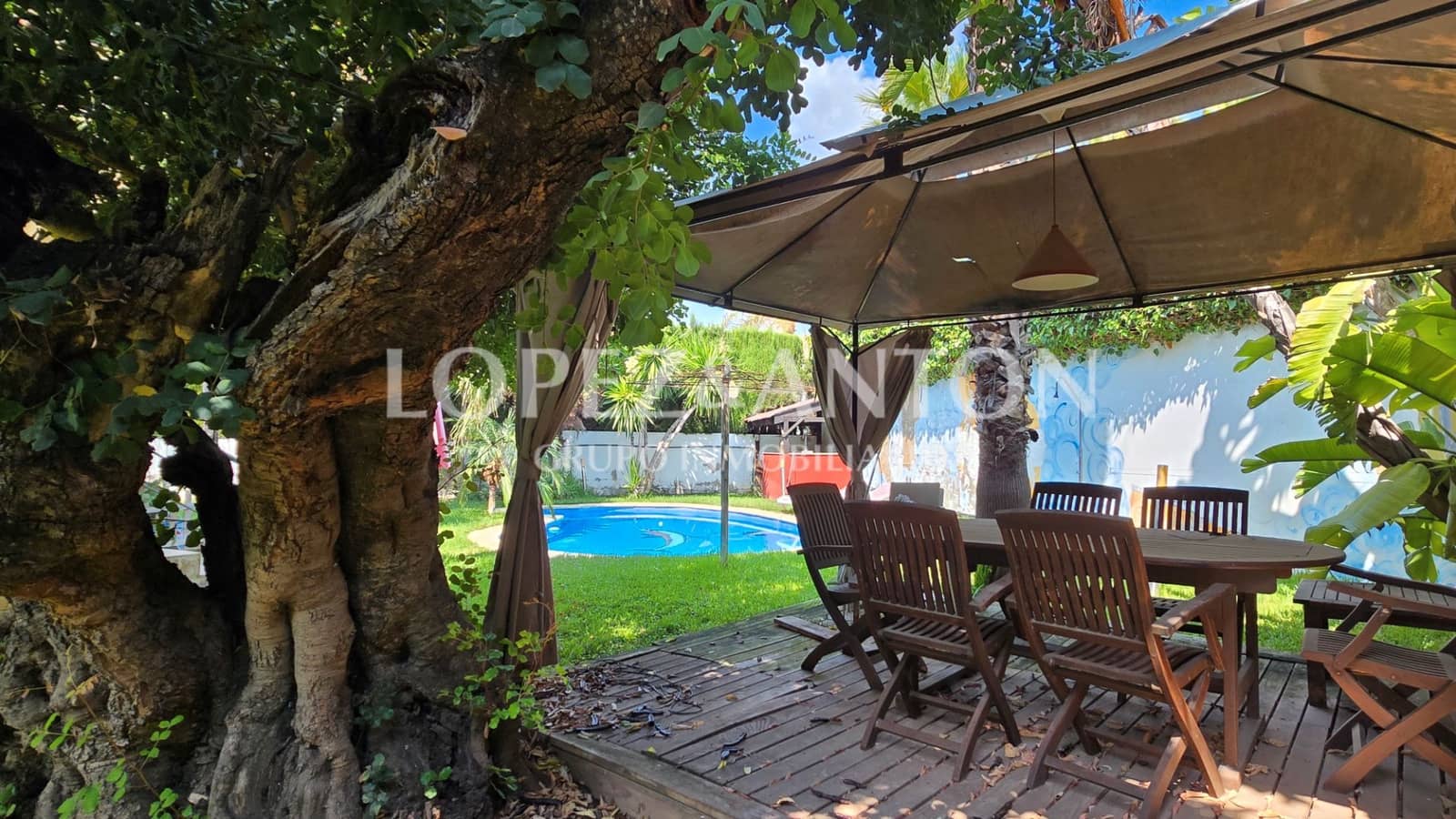 5 soveværelse Villa til salg i L'Eliana med swimmingpool garage - € 590.000 (Ref: 9187886)