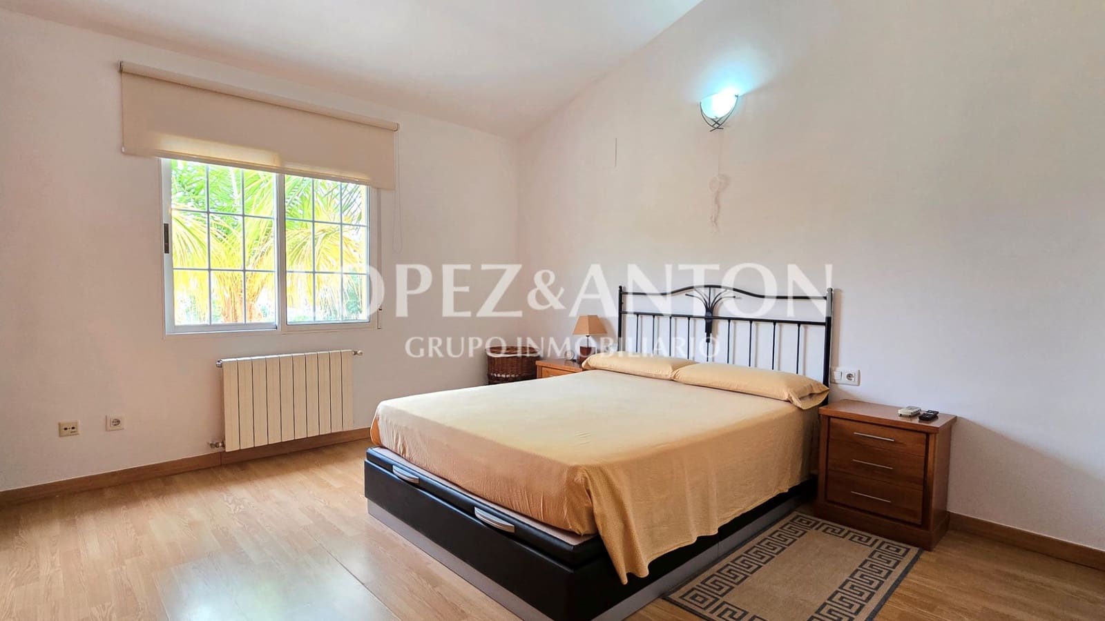 3 soverom Villa til salgs i La Pobla de Vallbona med svømmebasseng garasje - € 450 000 (Ref: 9253960)