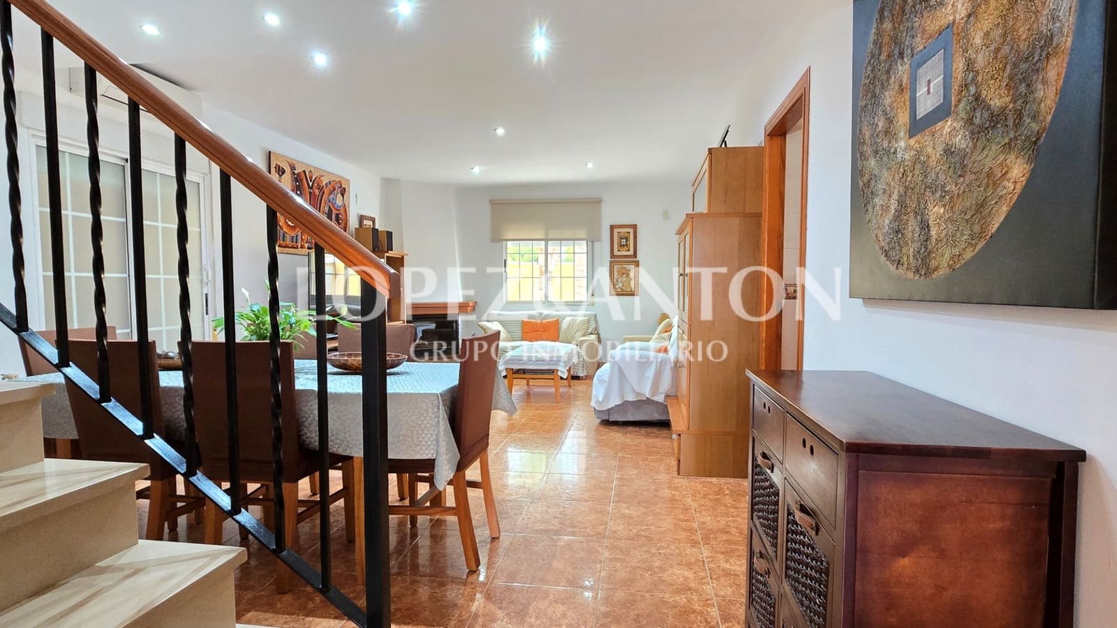 3 soverom Villa til salgs i La Pobla de Vallbona med svømmebasseng garasje - € 450 000 (Ref: 9253960)