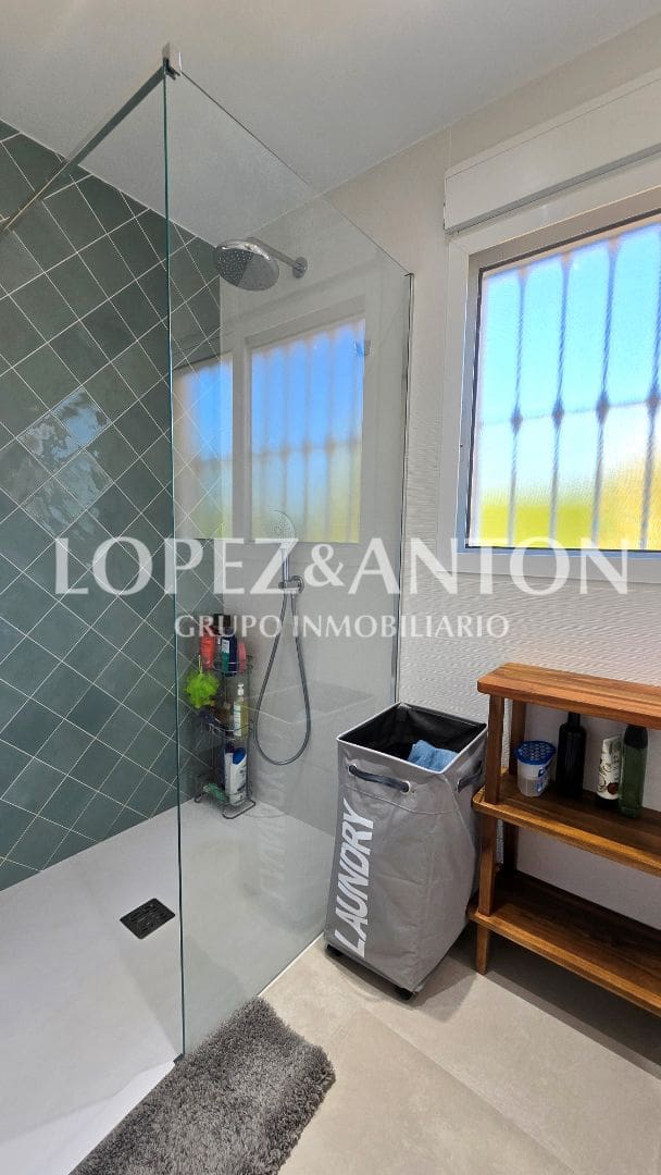 4 soverom Villa til salgs i San Antonio de Benageber med svømmebasseng garasje - € 720 000 (Ref: 9254419)