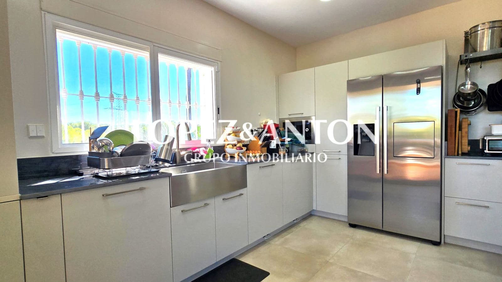 4 soverom Villa til salgs i San Antonio de Benageber med svømmebasseng garasje - € 720 000 (Ref: 9254419)