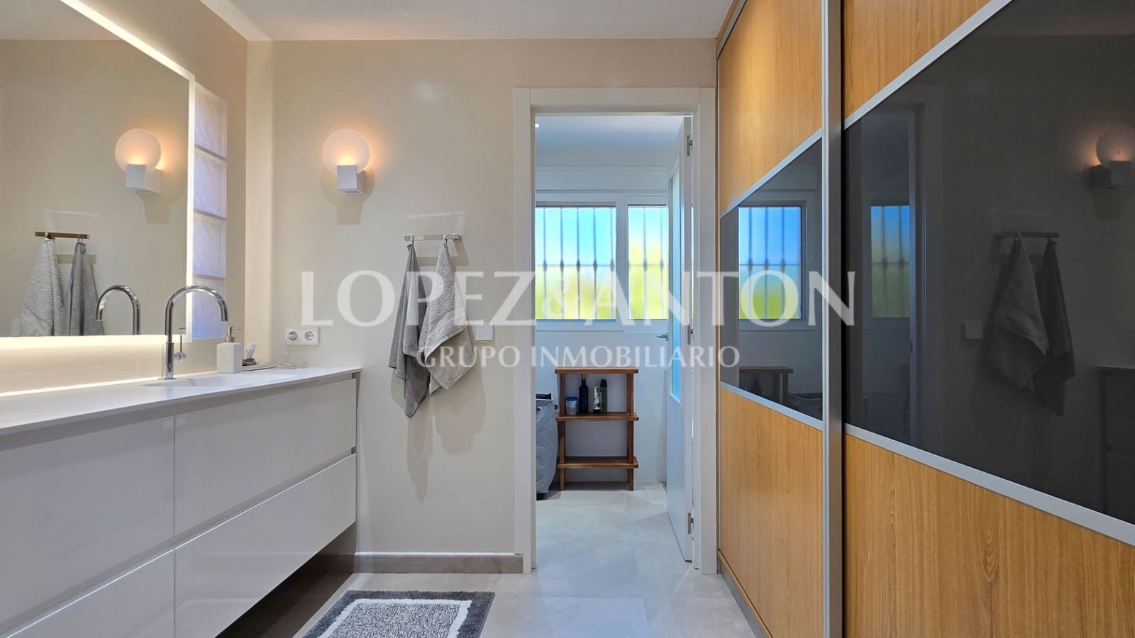 4 soverom Villa til salgs i San Antonio de Benageber med svømmebasseng garasje - € 720 000 (Ref: 9254419)