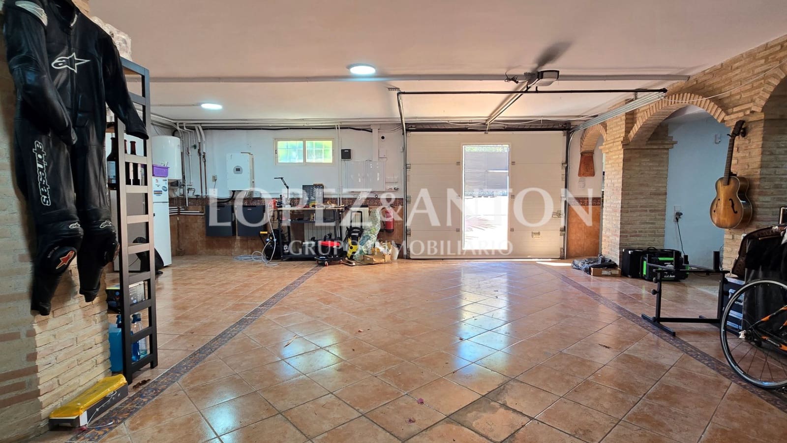 4 soverom Villa til salgs i San Antonio de Benageber med svømmebasseng garasje - € 720 000 (Ref: 9254419)