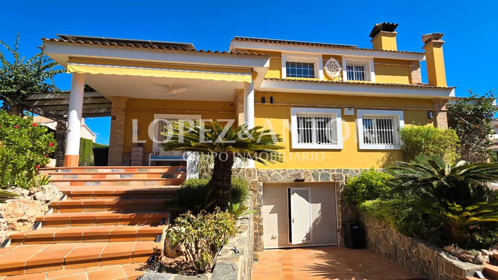 4 soverom Villa til salgs i San Antonio de Benageber med svømmebasseng garasje - € 720 000 (Ref: 9254419)