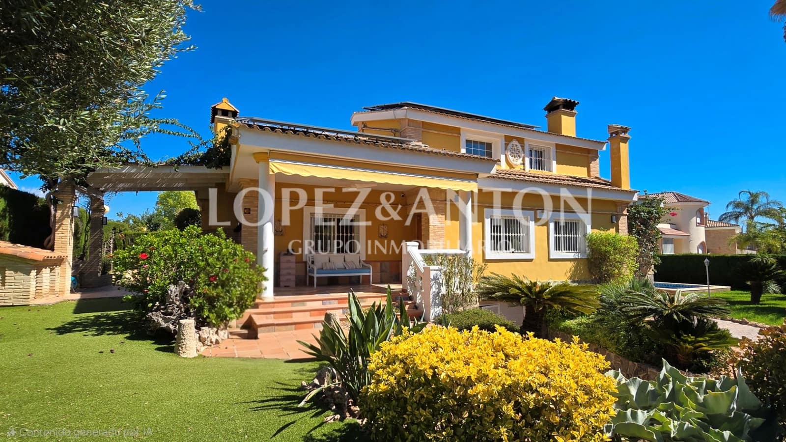 4 soverom Villa til salgs i San Antonio de Benageber med svømmebasseng garasje - € 720 000 (Ref: 9254419)