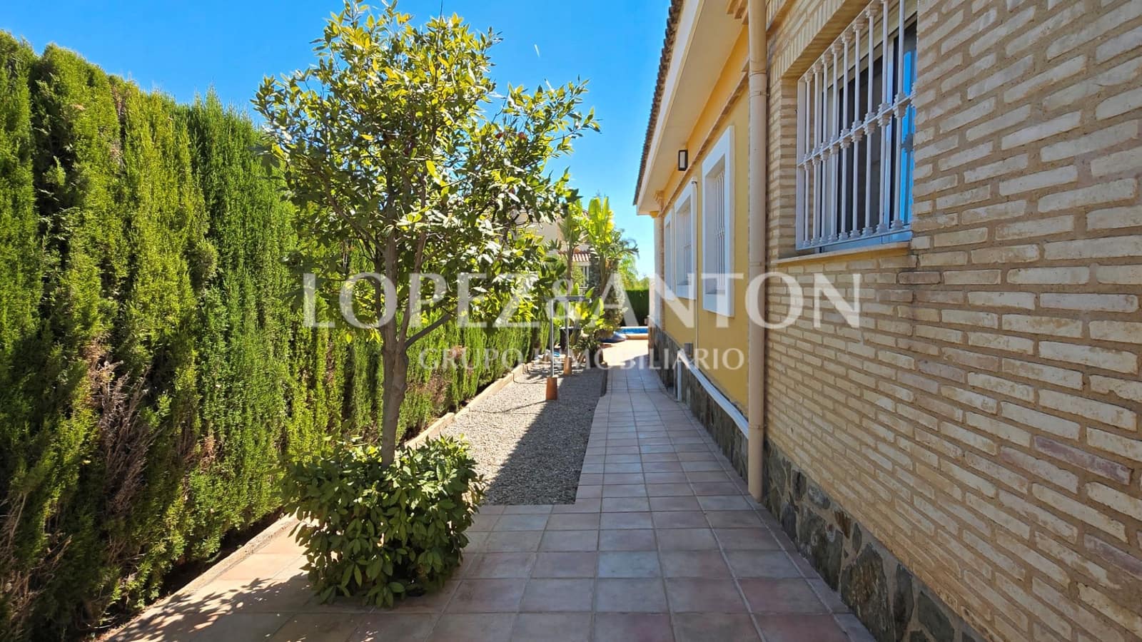 4 soverom Villa til salgs i San Antonio de Benageber med svømmebasseng garasje - € 720 000 (Ref: 9254419)