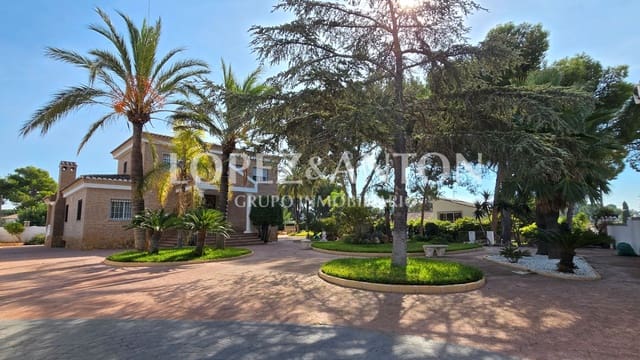 4 soverom Villa til salgs i L'Eliana med svømmebasseng garasje - € 1 100 000 (Ref: 9278508)