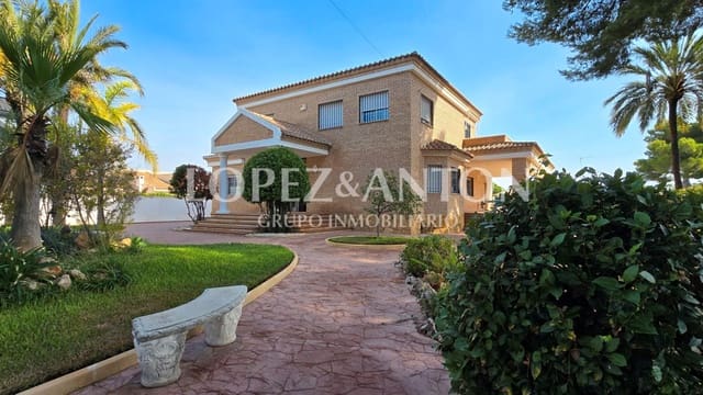 4 soverom Villa til salgs i L'Eliana med svømmebasseng garasje - € 1 100 000 (Ref: 9278508)