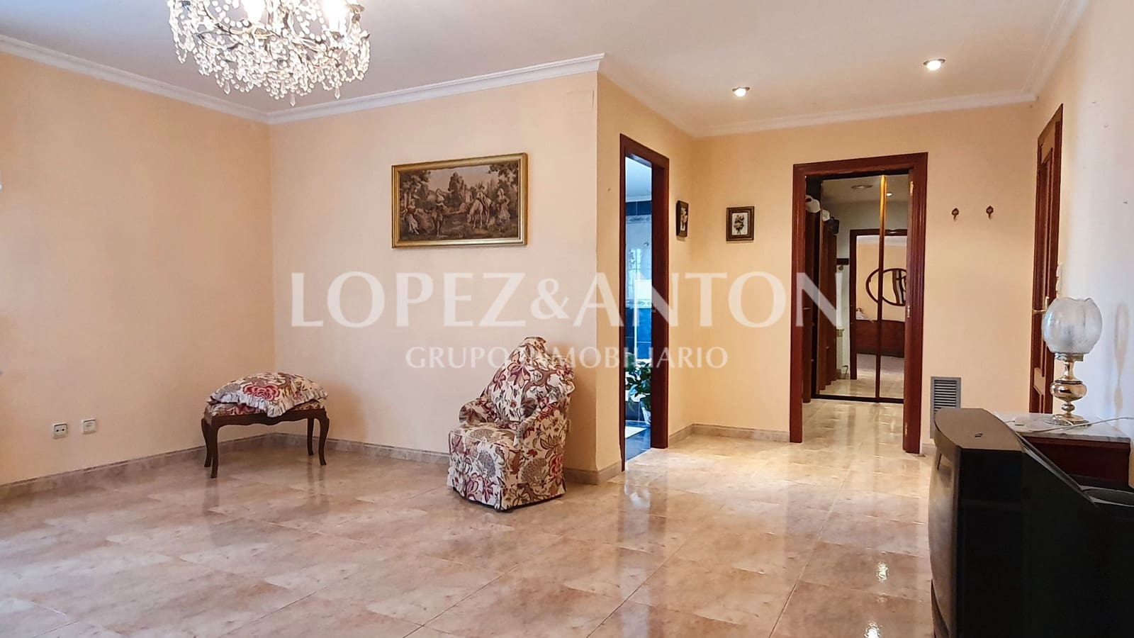 4 soverom Villa til salgs i L'Eliana med svømmebasseng garasje - € 1 100 000 (Ref: 9278508)