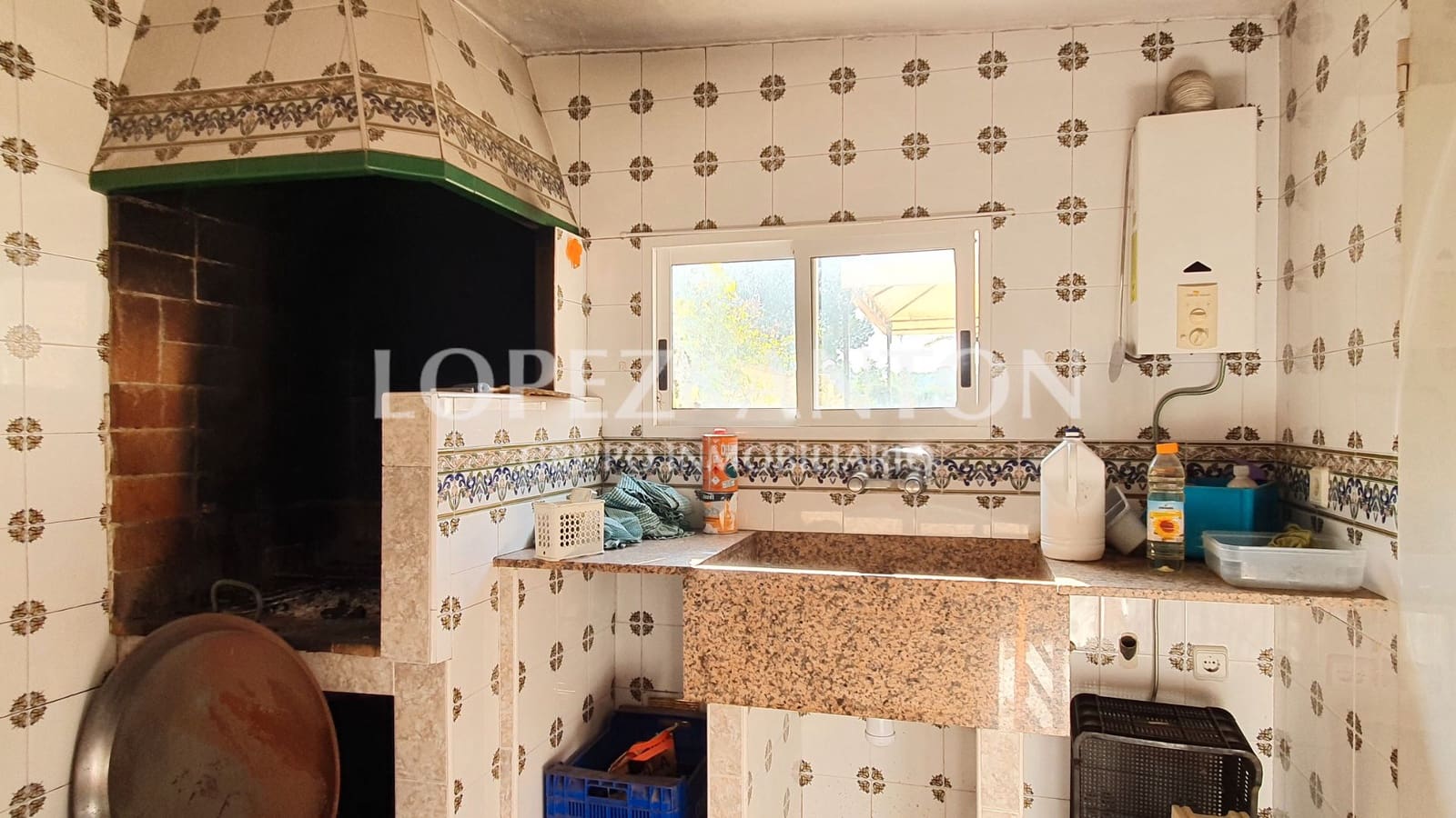 4 soverom Villa til salgs i L'Eliana med svømmebasseng garasje - € 1 100 000 (Ref: 9278508)