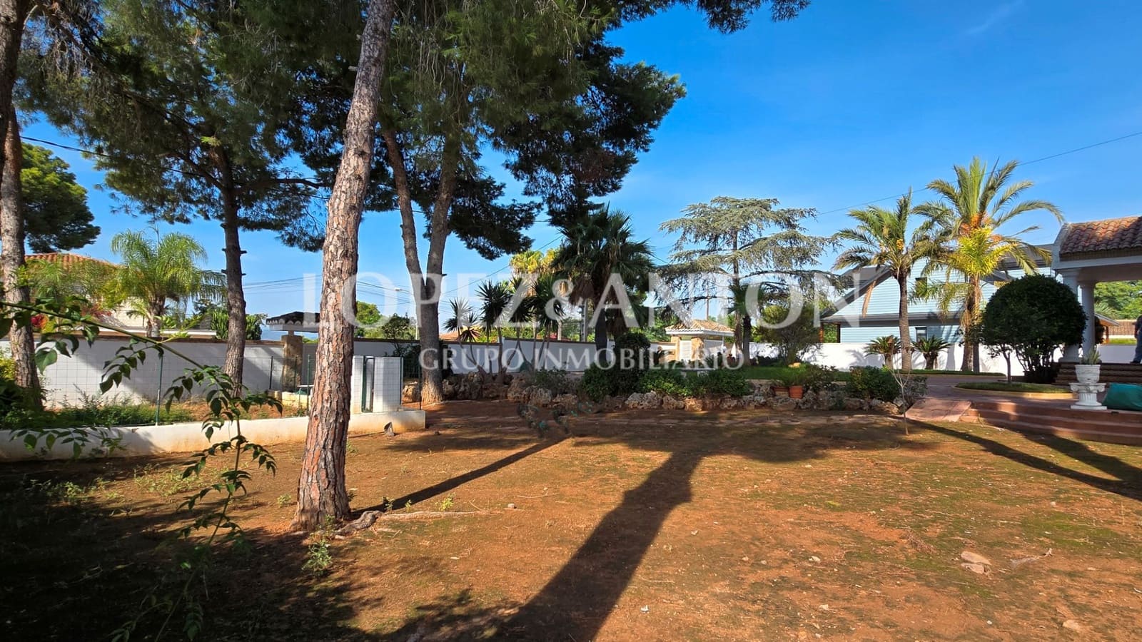 4 soverom Villa til salgs i L'Eliana med svømmebasseng garasje - € 1 100 000 (Ref: 9278508)