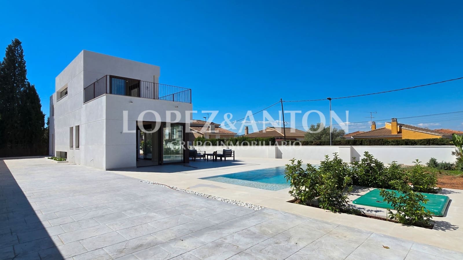 4 bedroom Villa for sale in L'Eliana with pool garage - € 870,000 (Ref: 9287780)