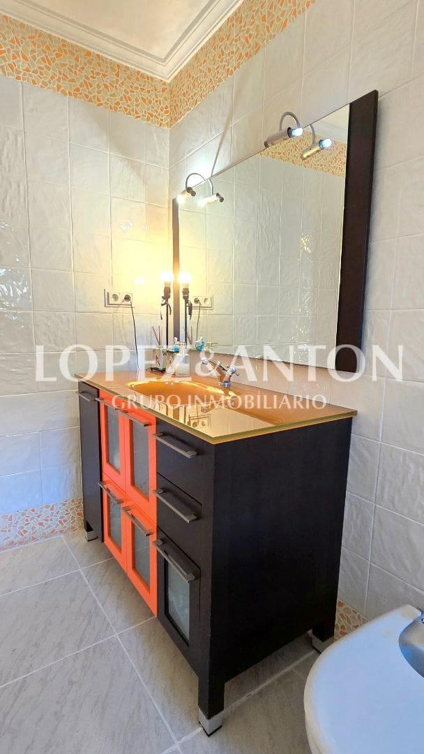 5 soverom Villa til salgs i L'Eliana med svømmebasseng garasje - € 680 000 (Ref: 9362855)