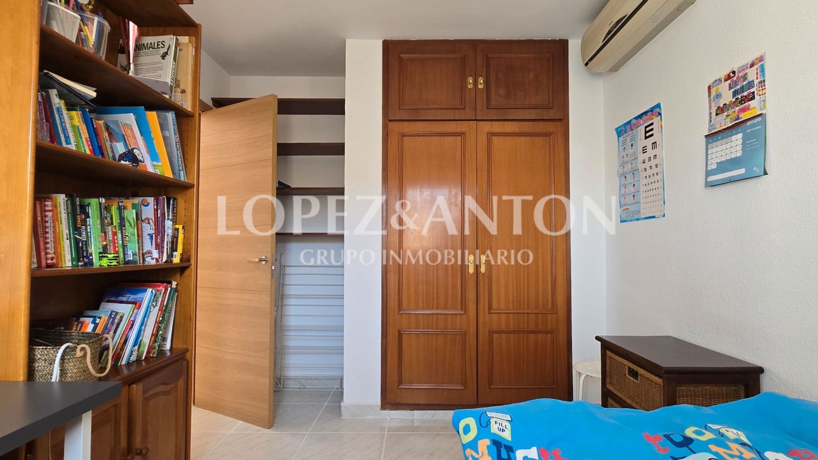 5 soverom Villa til salgs i L'Eliana med svømmebasseng garasje - € 680 000 (Ref: 9362855)