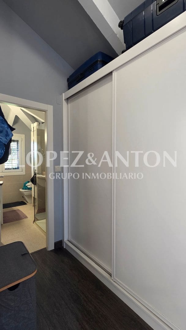 3 soverom Villa til salgs i L'Eliana med svømmebasseng garasje - € 750 000 (Ref: 9410321)