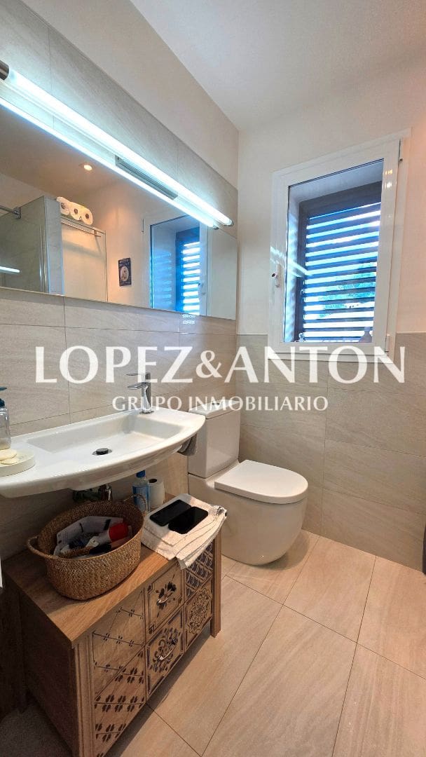 3 soverom Villa til salgs i L'Eliana med svømmebasseng garasje - € 750 000 (Ref: 9410321)