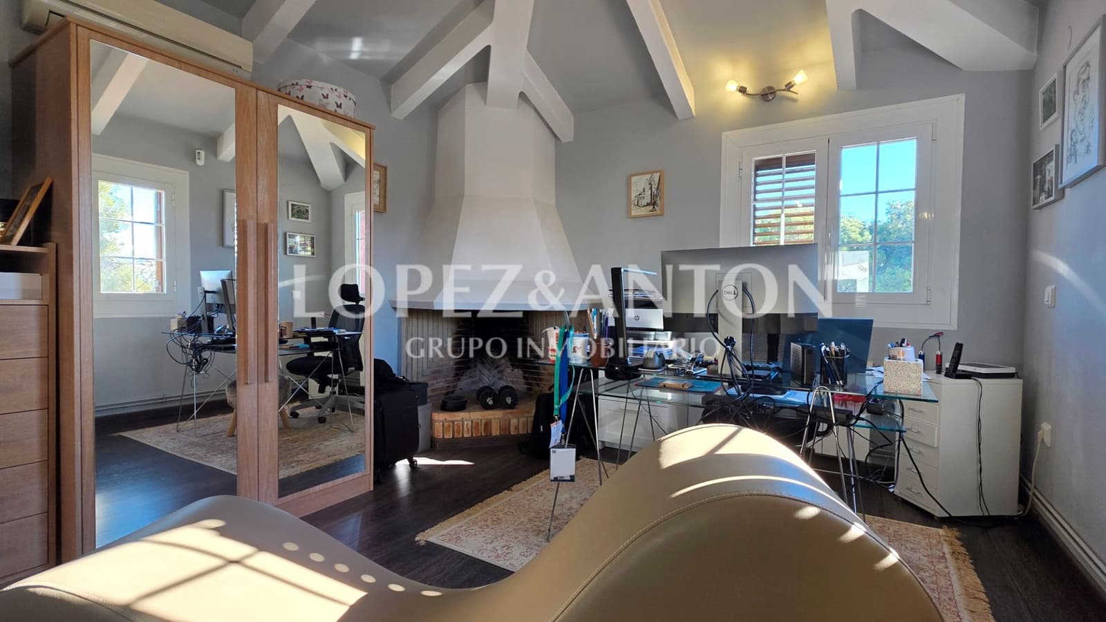 3 soverom Villa til salgs i L'Eliana med svømmebasseng garasje - € 750 000 (Ref: 9410321)