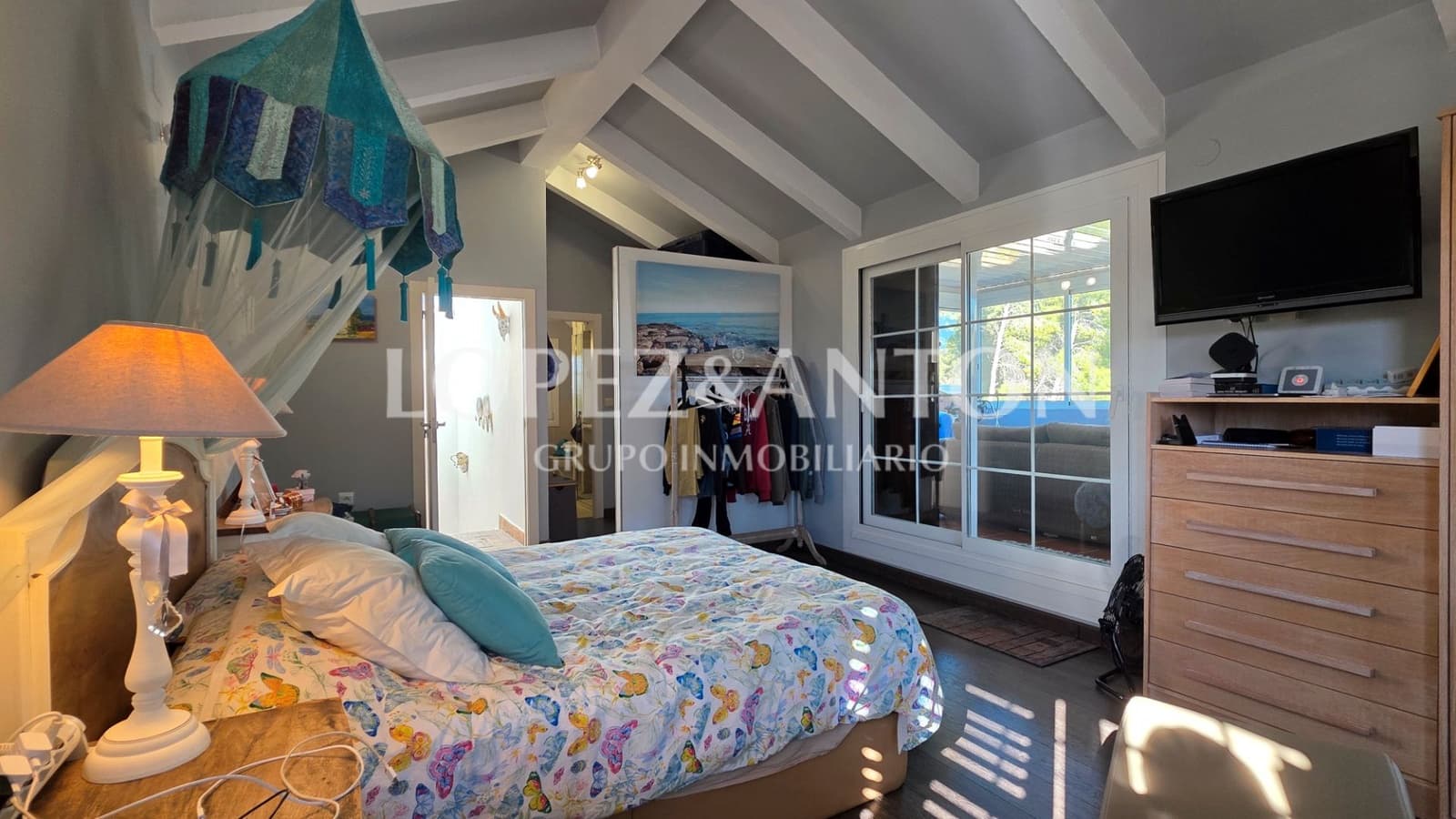 3 soverom Villa til salgs i L'Eliana med svømmebasseng garasje - € 750 000 (Ref: 9410321)