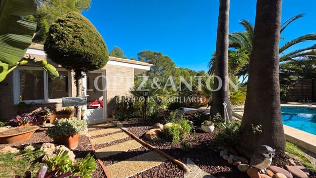 3 soverom Villa til salgs i L'Eliana med svømmebasseng garasje - € 750 000 (Ref: 9410321)