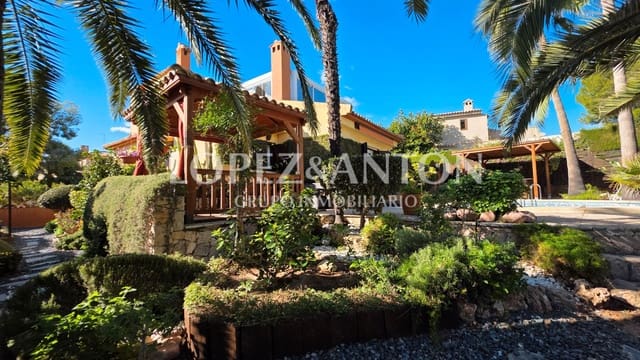 3 soverom Villa til salgs i L'Eliana med svømmebasseng garasje - € 750 000 (Ref: 9410321)