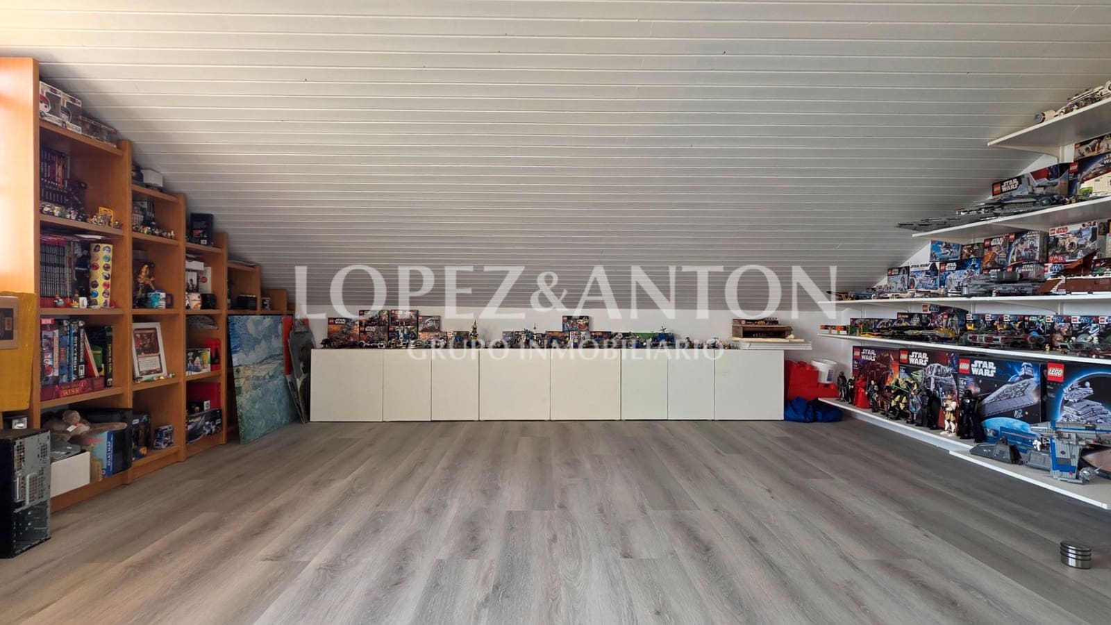 8 Zimmer Villa zu verkaufen in L'Eliana mit Pool Garage - 1.590.000 € (Ref: 9460853)