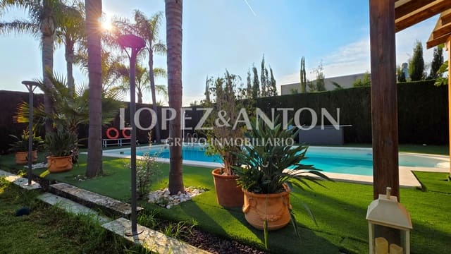 8 Zimmer Villa zu verkaufen in L'Eliana mit Pool Garage - 1.590.000 € (Ref: 9460853)