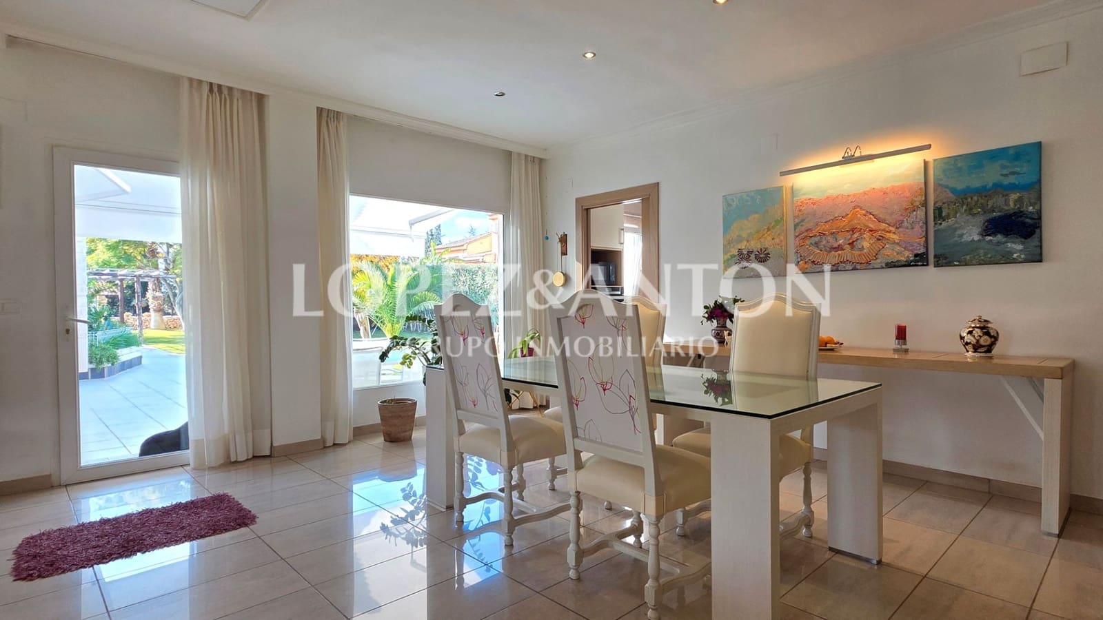 5 Zimmer Villa zu verkaufen in L'Eliana mit Pool Garage - 925.000 € (Ref: 9460854)