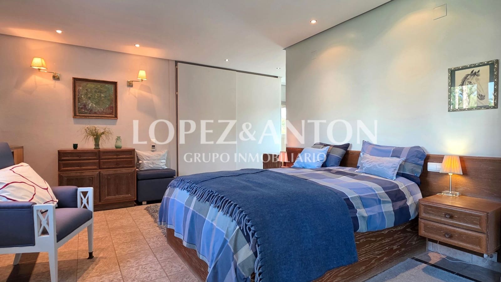 5 Zimmer Villa zu verkaufen in L'Eliana mit Pool Garage - 925.000 € (Ref: 9460854)