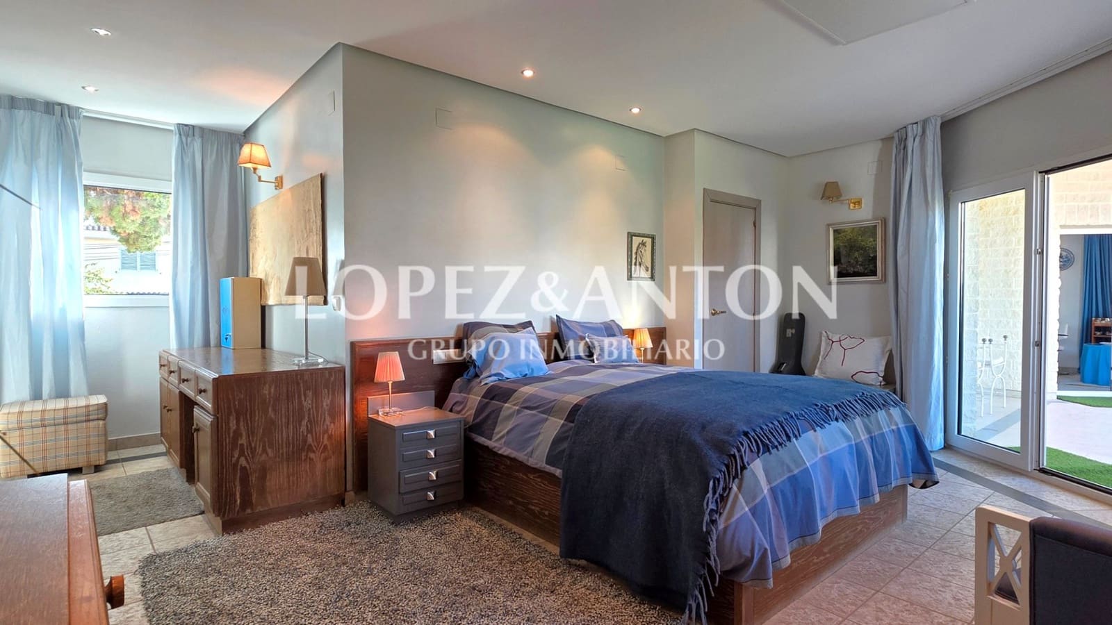 5 Zimmer Villa zu verkaufen in L'Eliana mit Pool Garage - 925.000 € (Ref: 9460854)