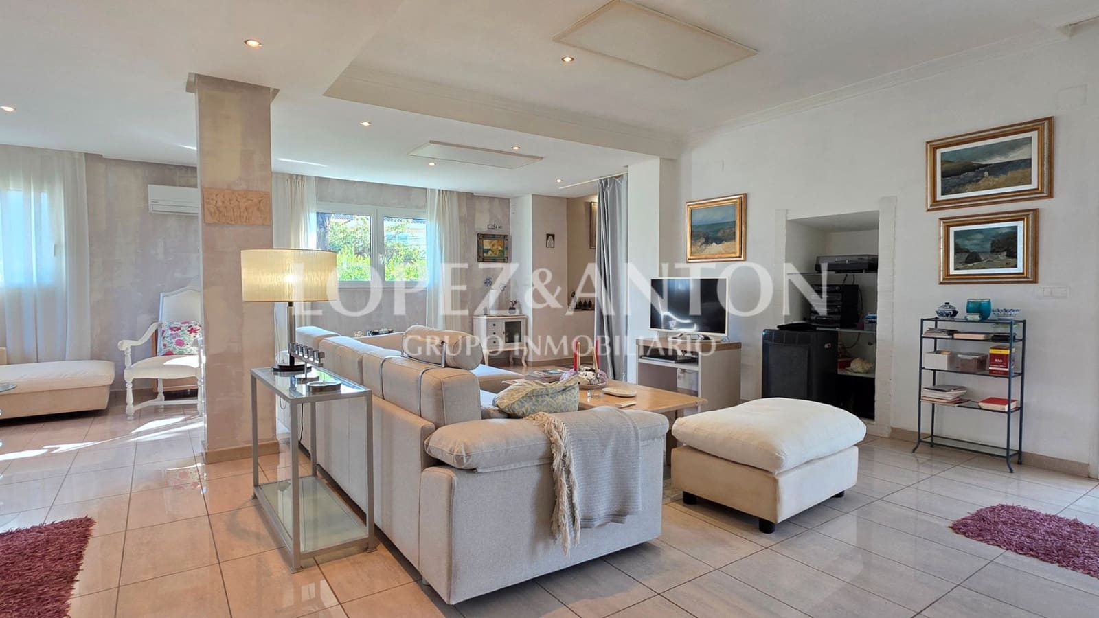 5 Zimmer Villa zu verkaufen in L'Eliana mit Pool Garage - 925.000 € (Ref: 9460854)