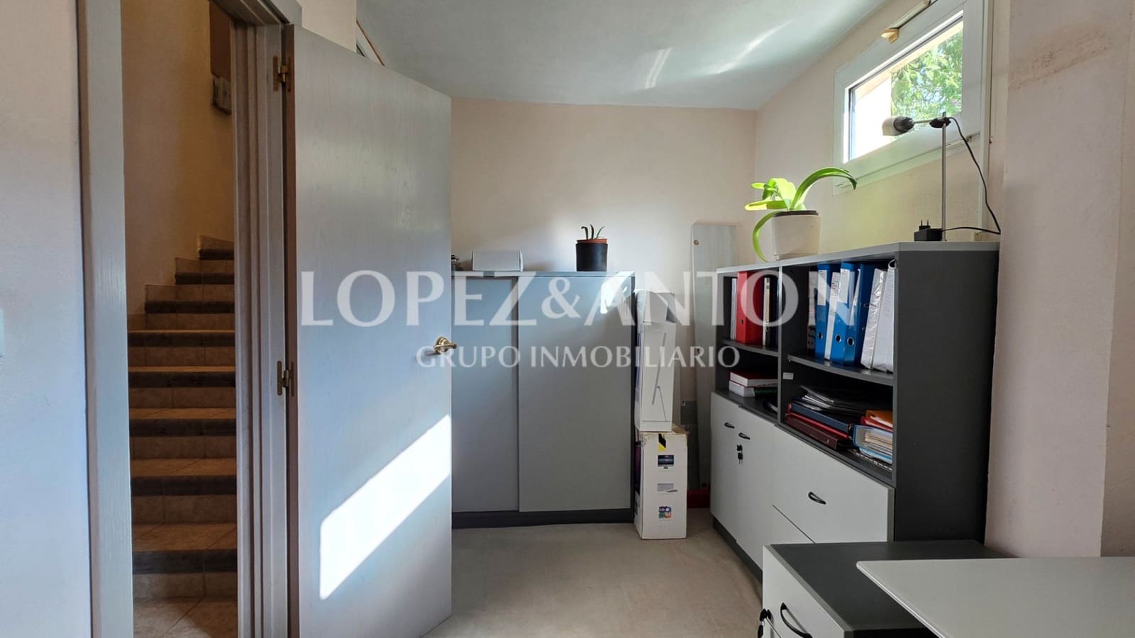 5 Zimmer Villa zu verkaufen in L'Eliana mit Pool Garage - 925.000 € (Ref: 9460854)