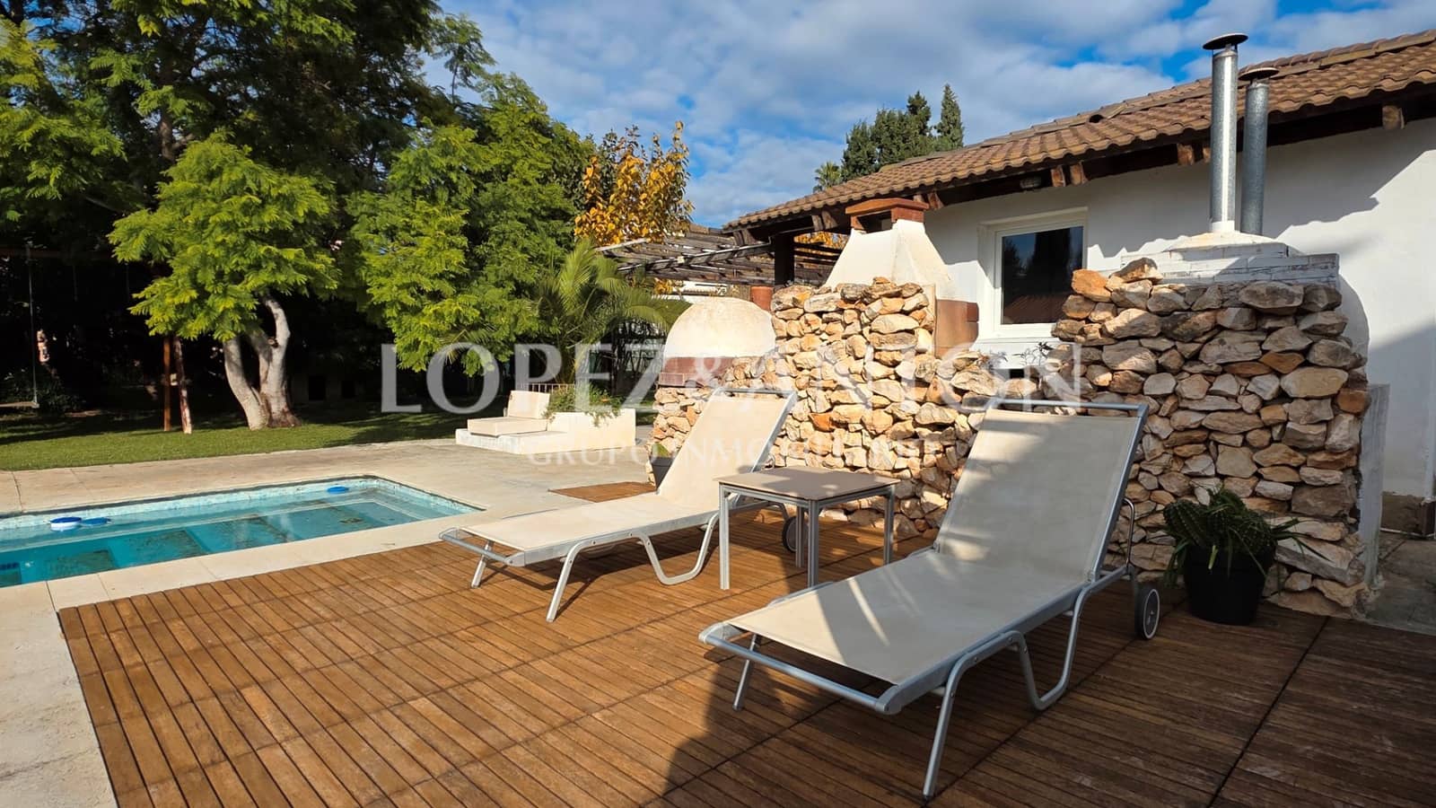 5 Zimmer Villa zu verkaufen in L'Eliana mit Pool Garage - 925.000 € (Ref: 9460854)