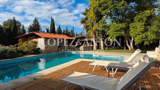 5 Zimmer Villa zu verkaufen in L'Eliana mit Pool Garage - 925.000 € (Ref: 9460854)