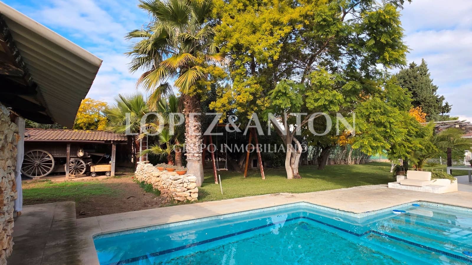 5 Zimmer Villa zu verkaufen in L'Eliana mit Pool Garage - 925.000 € (Ref: 9460854)