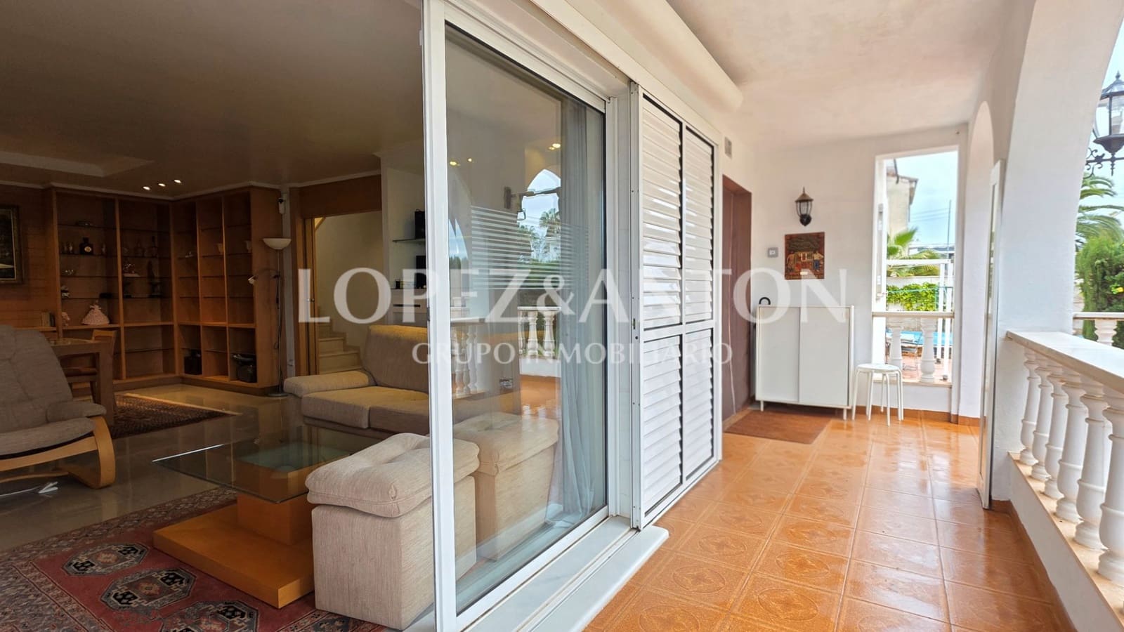 4 bedroom Villa for sale in L'Eliana with pool garage - € 785,000 (Ref: 9509027)