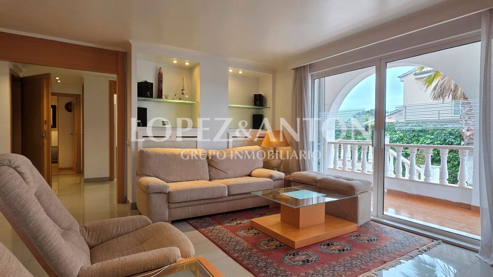 4 bedroom Villa for sale in L'Eliana with pool garage - € 785,000 (Ref: 9509027)