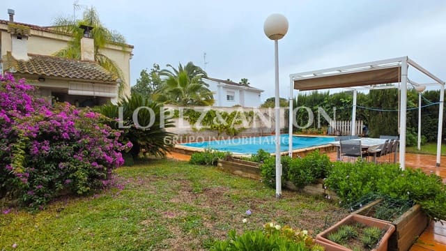 4 slaapkamer Villa te koop in L'Eliana met zwembad garage - € 785.000 (Ref: 9509027)