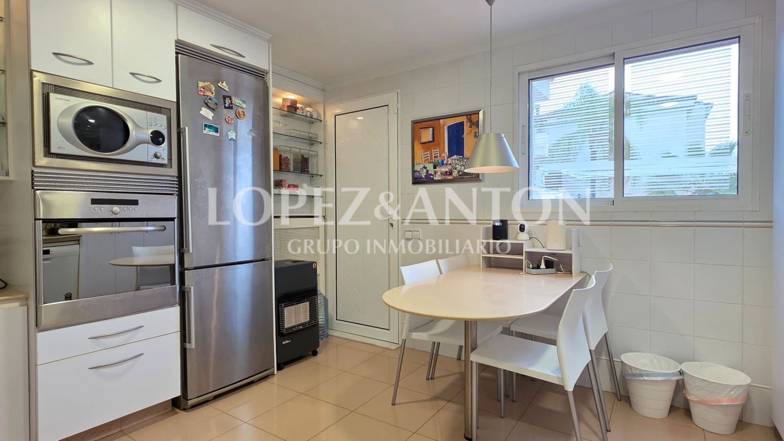 4 bedroom Villa for sale in L'Eliana with pool garage - € 785,000 (Ref: 9509027)