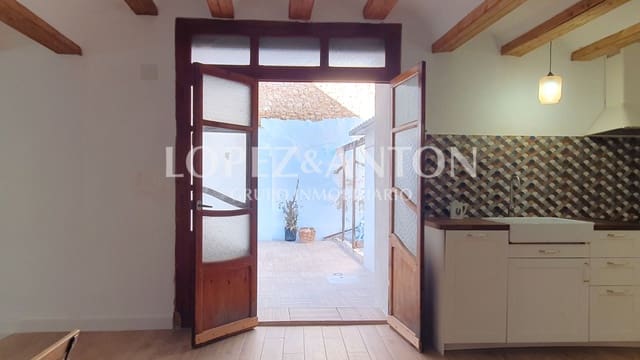 3 sovrum Hus till salu i La Pobla de Vallbona - 450 000 € (Ref: 9562227)