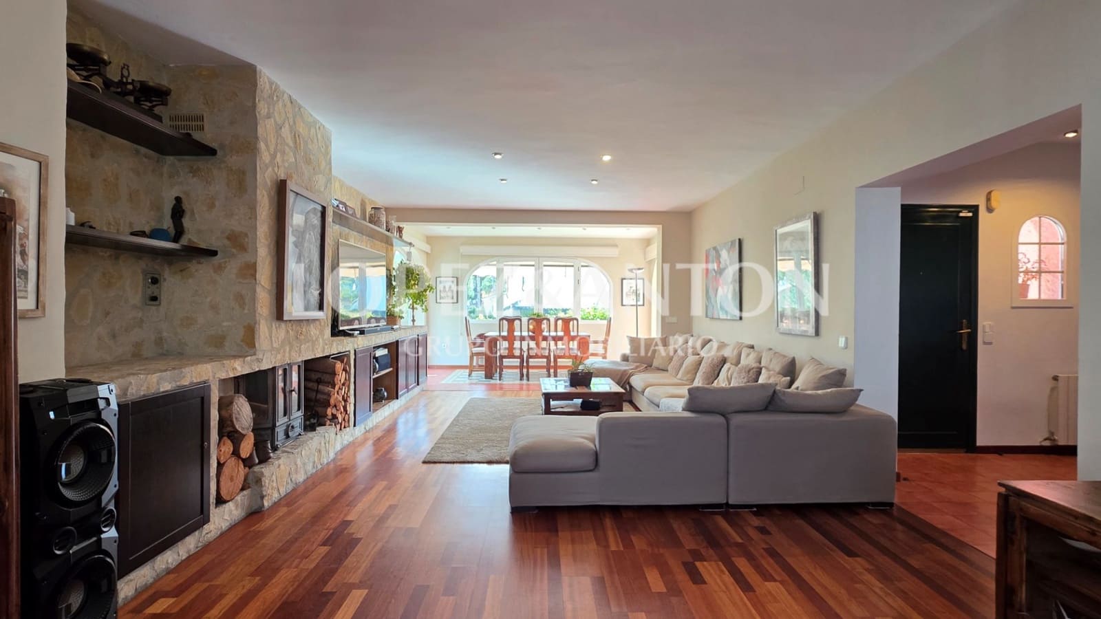 5 bedroom Villa for sale in L'Eliana with pool garage - € 875,000 (Ref: 9590615)