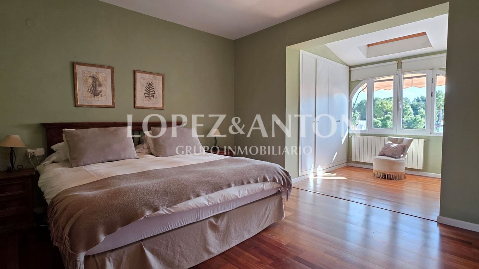 5 bedroom Villa for sale in L'Eliana with pool garage - € 875,000 (Ref: 9590615)