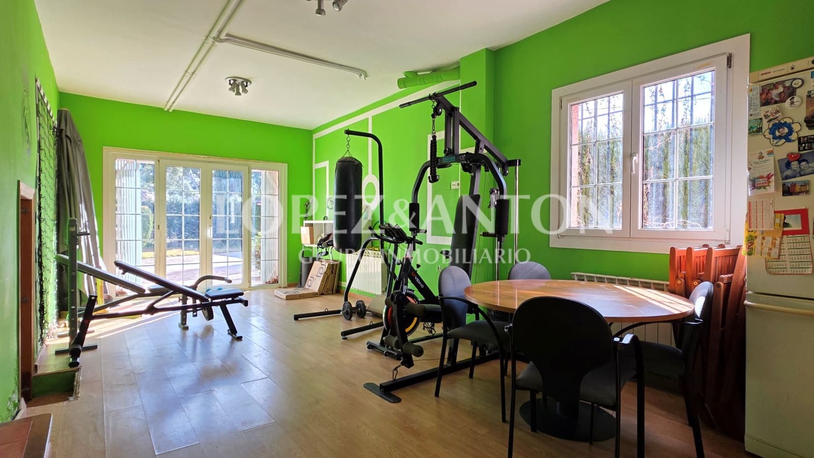 5 bedroom Villa for sale in L'Eliana with pool garage - € 875,000 (Ref: 9590615)